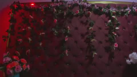 Snapshot of isabella_mora_ chatting on 06-14-26, 03:52 Isabella online show from 06-14-26, 03:52