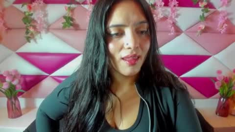 Snapshot of isabella_mora_ chatting on 07-02-26, 03:34 Isabella online show from 07-02-26, 03:34