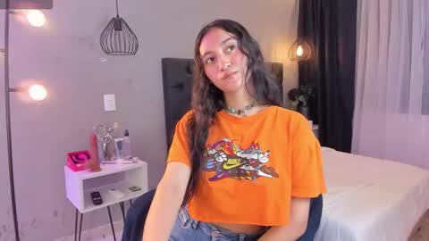 Snapshot of isabella_nowa chatting on 02-22-26, 12:04 Isabella Nowa online show from 02-22-26, 12:04