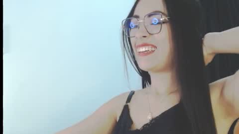 isabella_piercee online show from 06-24-26, 11:15
