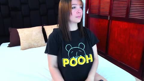 Isabella Your Queen  online show from 02-08-25, 03:08