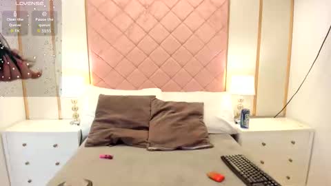 Snapshot of isabella_roa chatting on 02-16-26, 03:24 Isabella online show from 02-16-26, 03:24