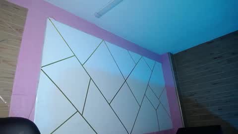 isabella_roseee online show from 11-12-25, 09:25