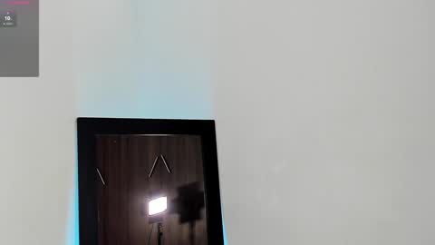 Snapshot of isabella_savina chatting on 01-17-25, 11:18 Isabella online show from 01-17-25, 11:18