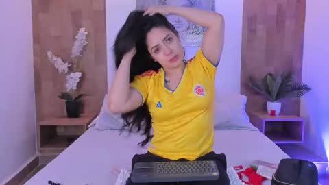 isabella_winkler online show from 07-03-26, 10:43