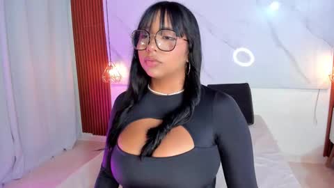 isabella zc online show from 01-12-26, 07:41