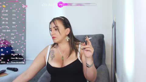 Isabella online show from 02-11-26, 02:27