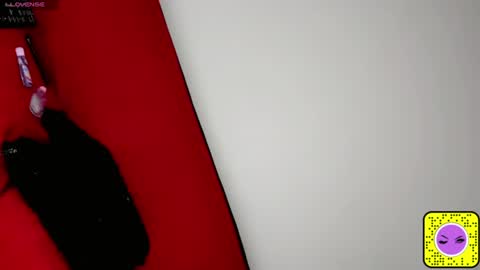 Snapshot of isabellacollen chatting on 06-19-26, 03:33 isabellacollen online show from 06-19-26, 03:33