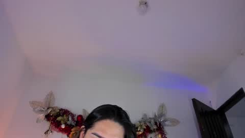 Snapshot of isabellas_smith chatting on 01-04-25, 08:37 Martina IG martissmith01 online show from 01-04-25, 08:37