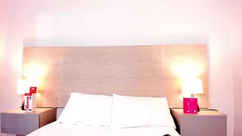 isabellathomass online show from 05-25-26, 07:20