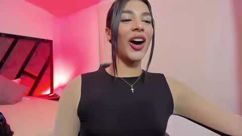 Snapshot of isabellefoxx chatting on 09-08-25, 10:53 Isa online show from 09-08-25, 10:53