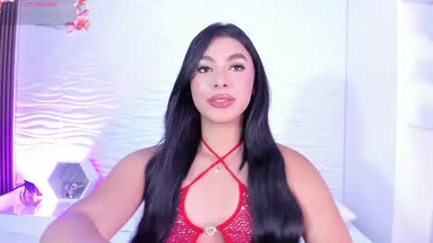 Snapshot of isabellefoxx chatting on 11-09-25, 09:35 Isa online show from 11-09-25, 09:35