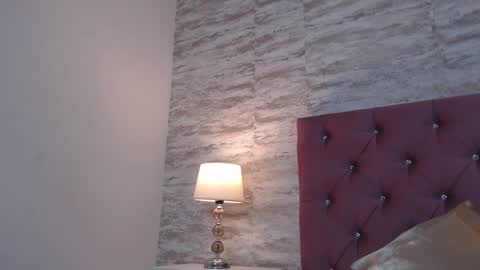 Snapshot of isabellmendez_ chatting on 01-04-25, 01:10 IsabellMendez online show from 01-04-25, 01:10