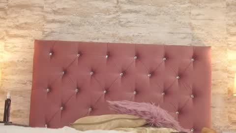 Snapshot of isabellmendez_ chatting on 01-17-25, 01:36 IsabellMendez online show from 01-17-25, 01:36