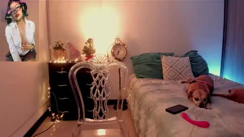 Isa online show from 11-29-25, 03:31