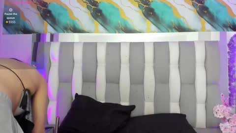 Isa online show from 03-15-26, 05:02