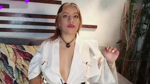 Isa online show from 01-13-26, 01:05