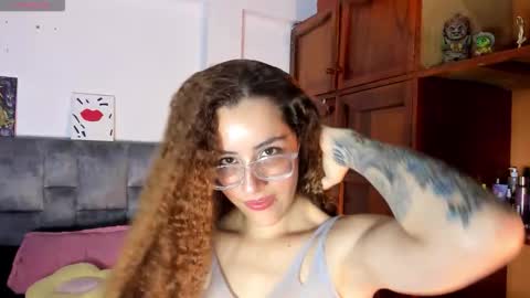 Snapshot of isangel_ chatting on 10-30-25, 04:03 Isabela online show from 10-30-25, 04:03
