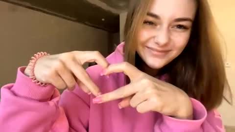 Issa online show from 11-14-25, 07:29