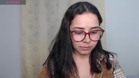 Snapshot of isemma chatting on 12-13-24, 03:49 Emma online show from 12-13-24, 03:49