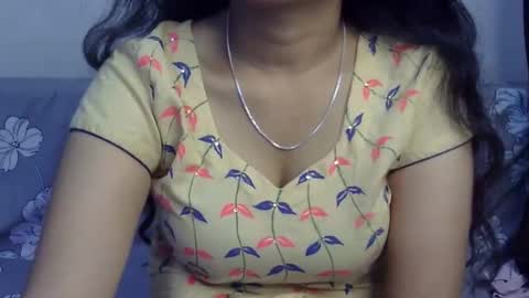 Snapshot of ishika_ishu chatting on 09-15-25, 07:19 ishika_ishu online show from 09-15-25, 07:19