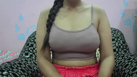 Snapshot of ishika_singh_ chatting on 06-21-26, 01:52 ishika_singh_ online show from 06-21-26, 01:52