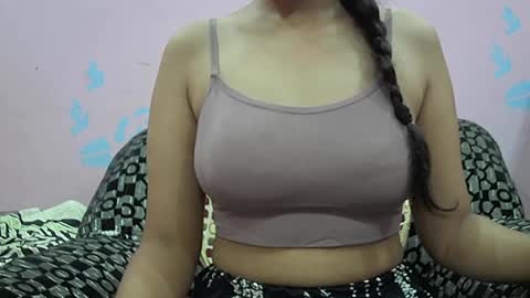 Snapshot of ishika_singh_ chatting on 07-27-26, 01:45 ishika_singh_ online show from 07-27-26, 01:45