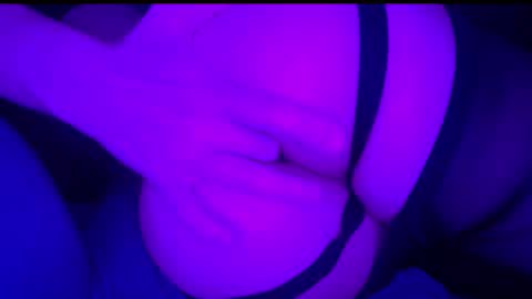 ishtarea online show from 02-21-25, 04:07