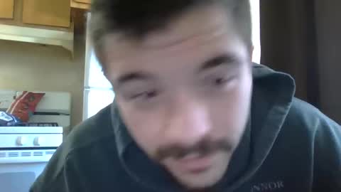 Snapshot of isiah0158 chatting on 03-02-26, 03:30 youngking online show from 03-02-26, 03:30