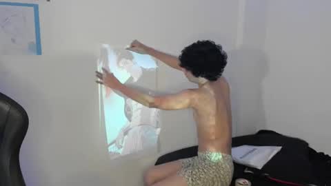 Isidro online show from 03-11-25, 03:59