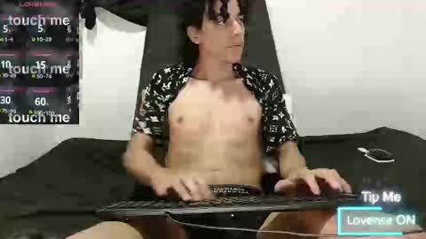 Isidro online show from 09-11-25, 12:22