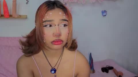 Snapshot of isisjones18 chatting on 10-26-25, 09:26 Isisjones18 online show from 10-26-25, 09:26