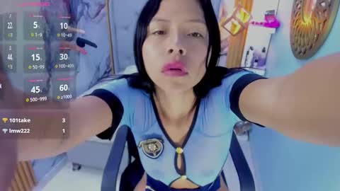 Snapshot of isisleroy chatting on 11-24-25, 03:06 ISIS online show from 11-24-25, 03:06