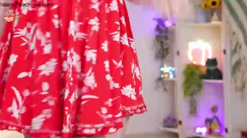 Snapshot of island_peach chatting on 07-12-26, 02:08 Lou Peaches online show from 07-12-26, 02:08