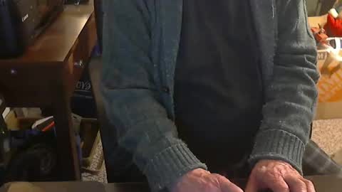 Snapshot of islandduke chatting on 01-24-25, 05:10 Duke online show from 01-24-25, 05:10