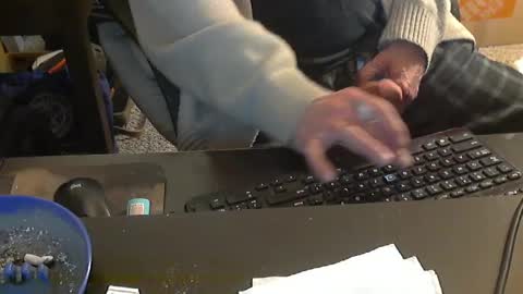 Snapshot of islandduke chatting on 02-05-25, 05:20 Duke online show from 02-05-25, 05:20