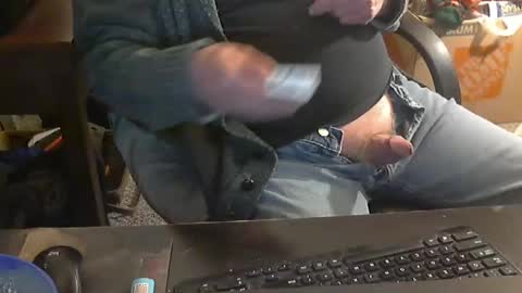 Snapshot of islandduke chatting on 03-05-25, 02:46 Duke online show from 03-05-25, 02:46