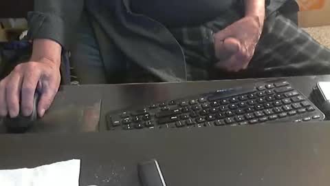 Snapshot of islandduke chatting on 11-25-25, 04:29 Duke online show from 11-25-25, 04:29