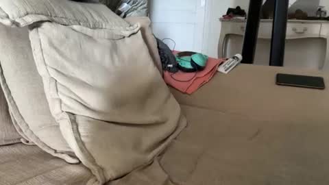 Snapshot of islandforfun chatting on 07-19-26, 01:59 islandforfun online show from 07-19-26, 01:59