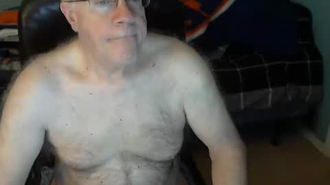 Snapshot of islesman22 chatting on 12-28-24, 11:09 islesman22 online show from 12-28-24, 11:09