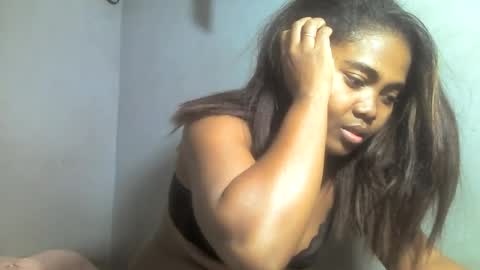 Snapshot of ismayrah chatting on 06-14-26, 06:54 ismayrah online show from 06-14-26, 06:54