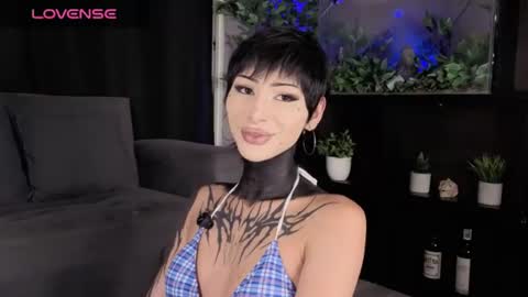 Julyane online show from 07-03-26, 12:17