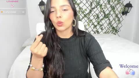 Issa  online show from 03-06-26, 11:34