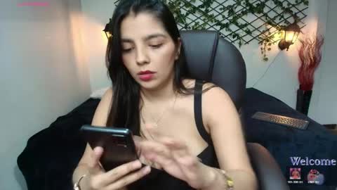 Issa  online show from 05-25-26, 03:07