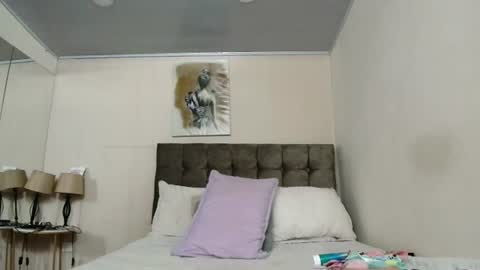 issabellajones online show from 07-22-26, 12:08