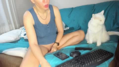 Issabelle online show from 01-17-26, 06:07