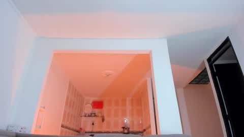 Isabella  online show from 01-05-26, 08:45