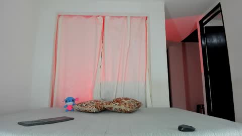 Isabella  online show from 03-20-26, 10:47