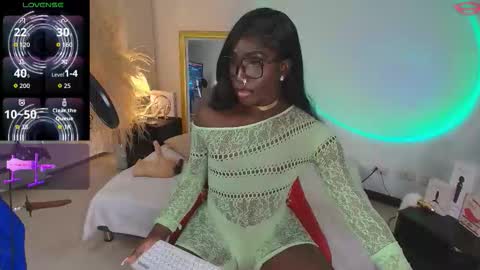 Iseey online show from 09-24-25, 06:50