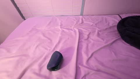 Snapshot of issfemboy chatting on 05-27-26, 02:03 Iss femboy full exclusive vids online show from 05-27-26, 02:03